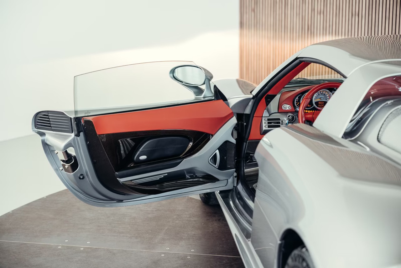 Porsche Carrera GT